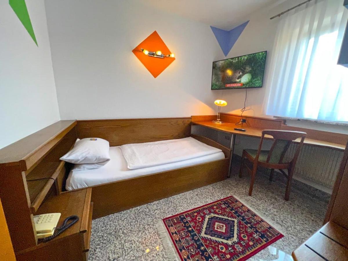 Hotel Und Restaurant Nehrener Hof Luaran gambar