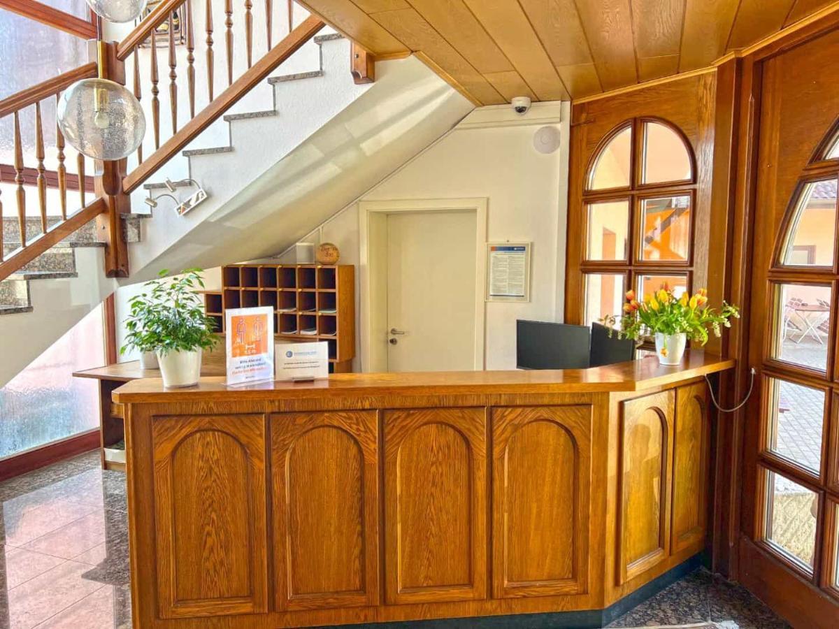 Hotel Und Restaurant Nehrener Hof Luaran gambar