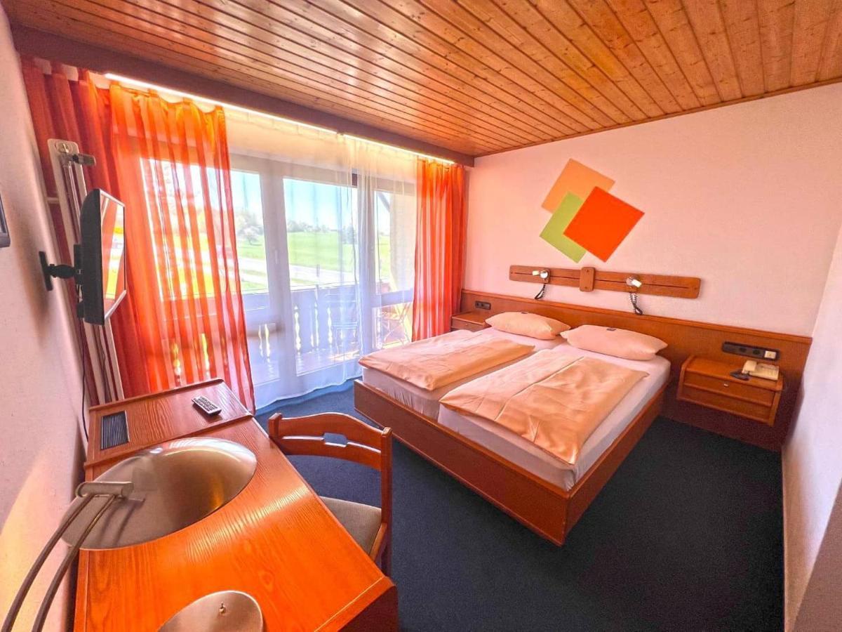 Hotel Und Restaurant Nehrener Hof Luaran gambar