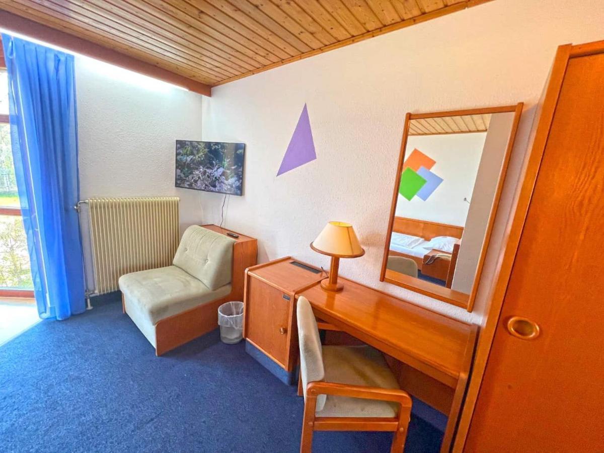 Hotel Und Restaurant Nehrener Hof Luaran gambar
