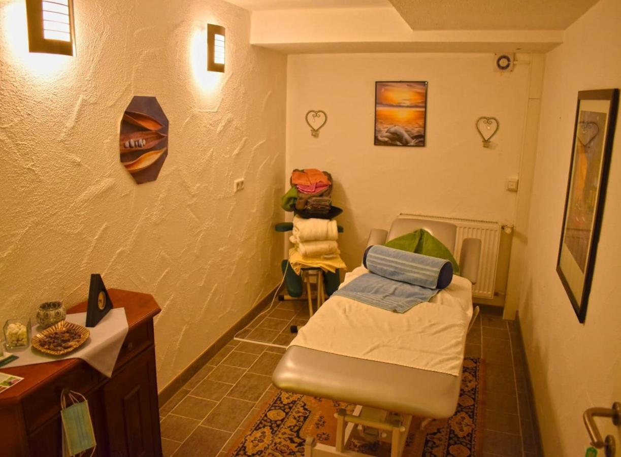 Hotel Und Restaurant Nehrener Hof Luaran gambar