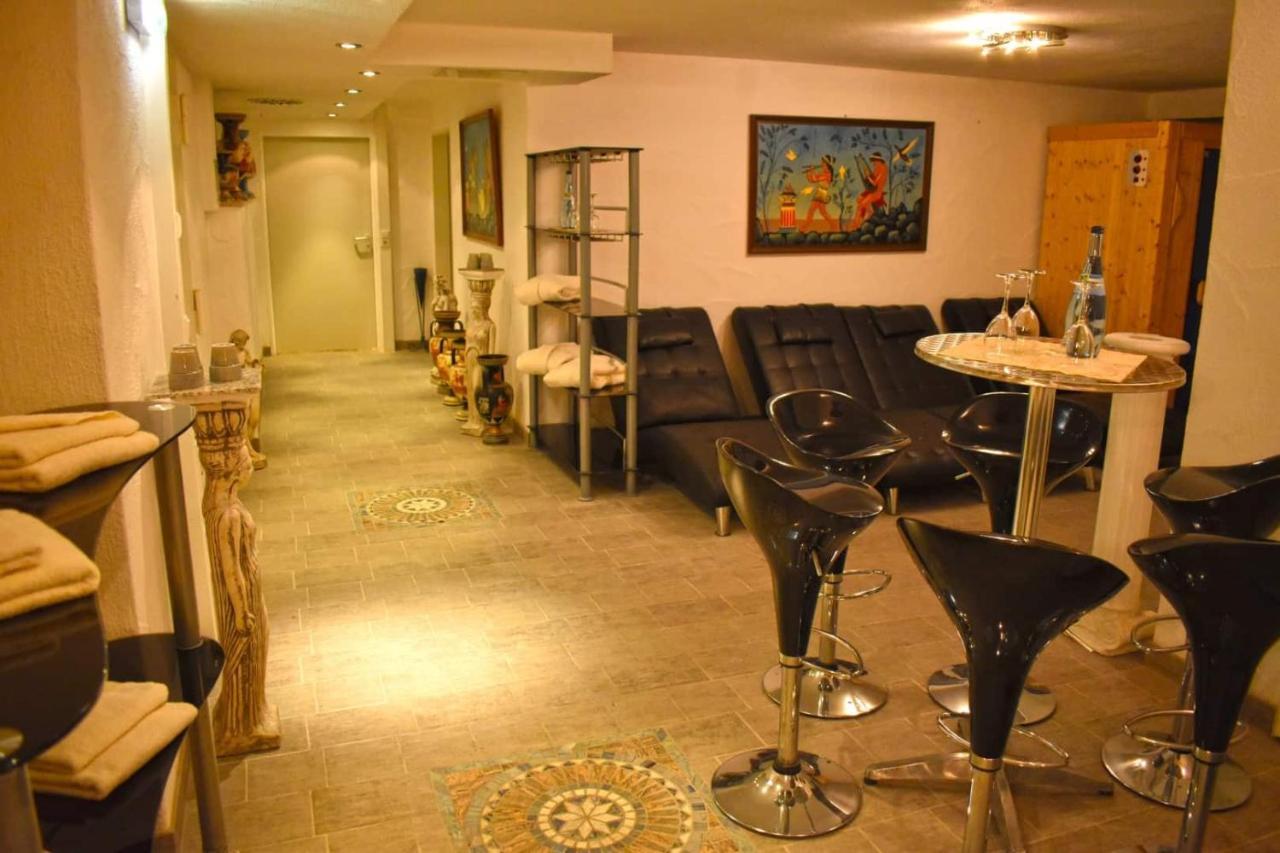 Hotel Und Restaurant Nehrener Hof Luaran gambar